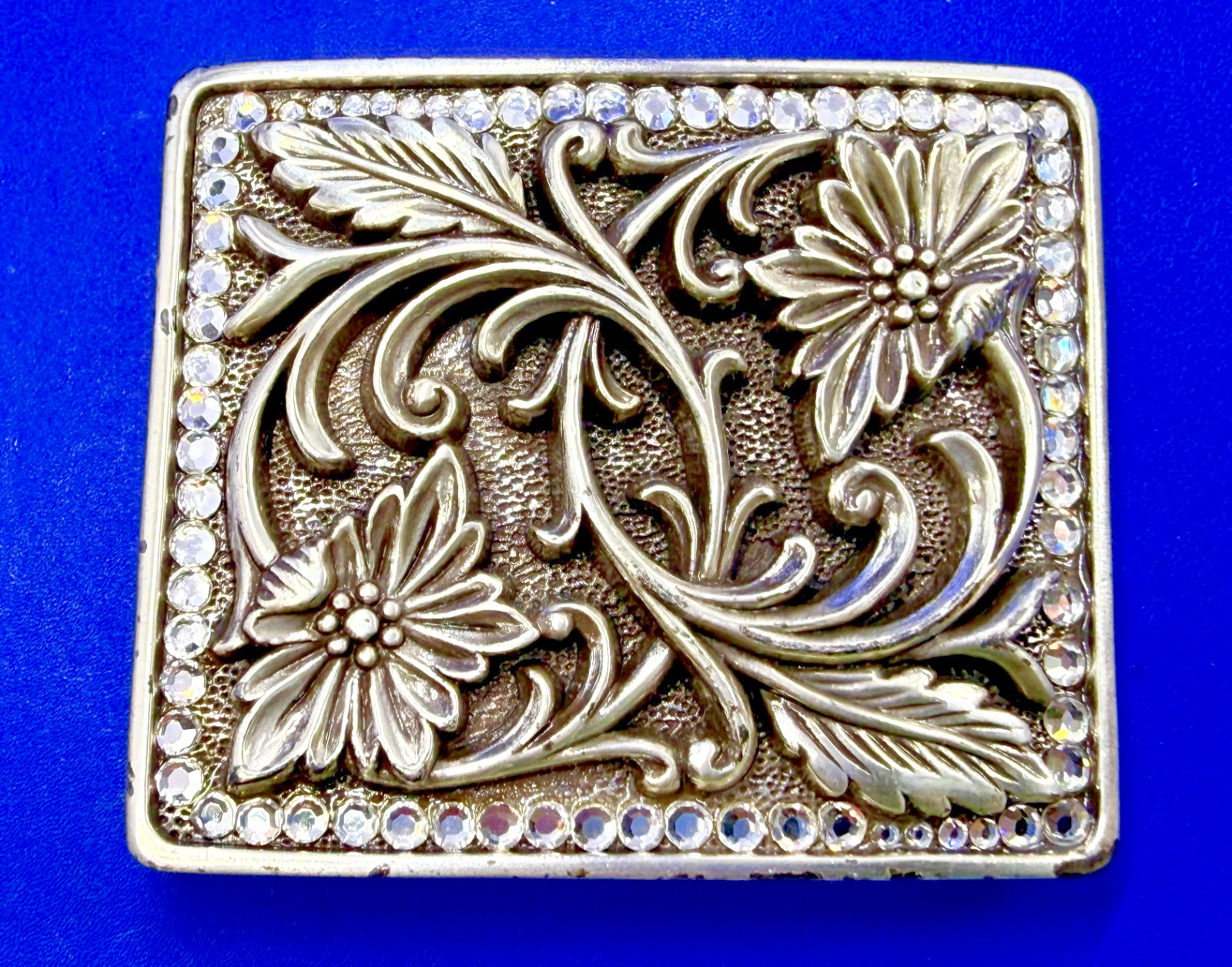 Leaf Flower Floral Theme Clear Rhinestone Border Western Nocona Belt Buckle