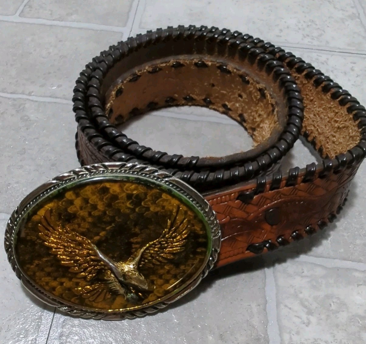 Vintage Belt Buckle Rattle Snake Skin Flying Eagle Inlay Leather Belt 38 USA