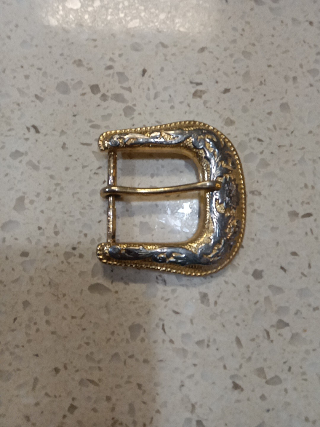 Vintage Belt Buckle Silver Color Unbranded 2 1/2″ x 2 1/2″